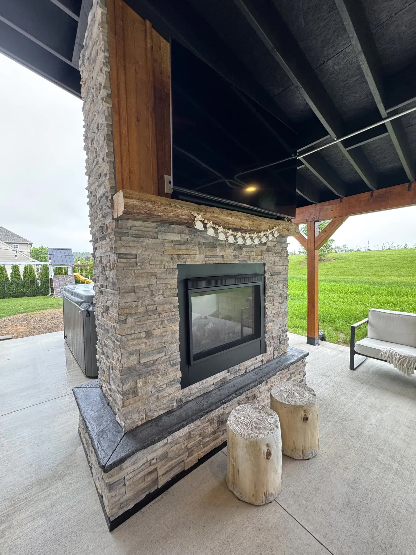 Kress covered patio and outdoor living project by ASRE photo 6